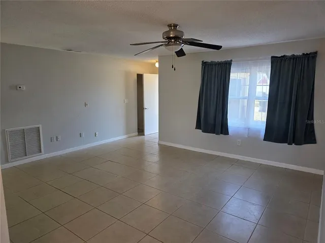 $2,600 | 520 Century Drive, Largo, FL 33771