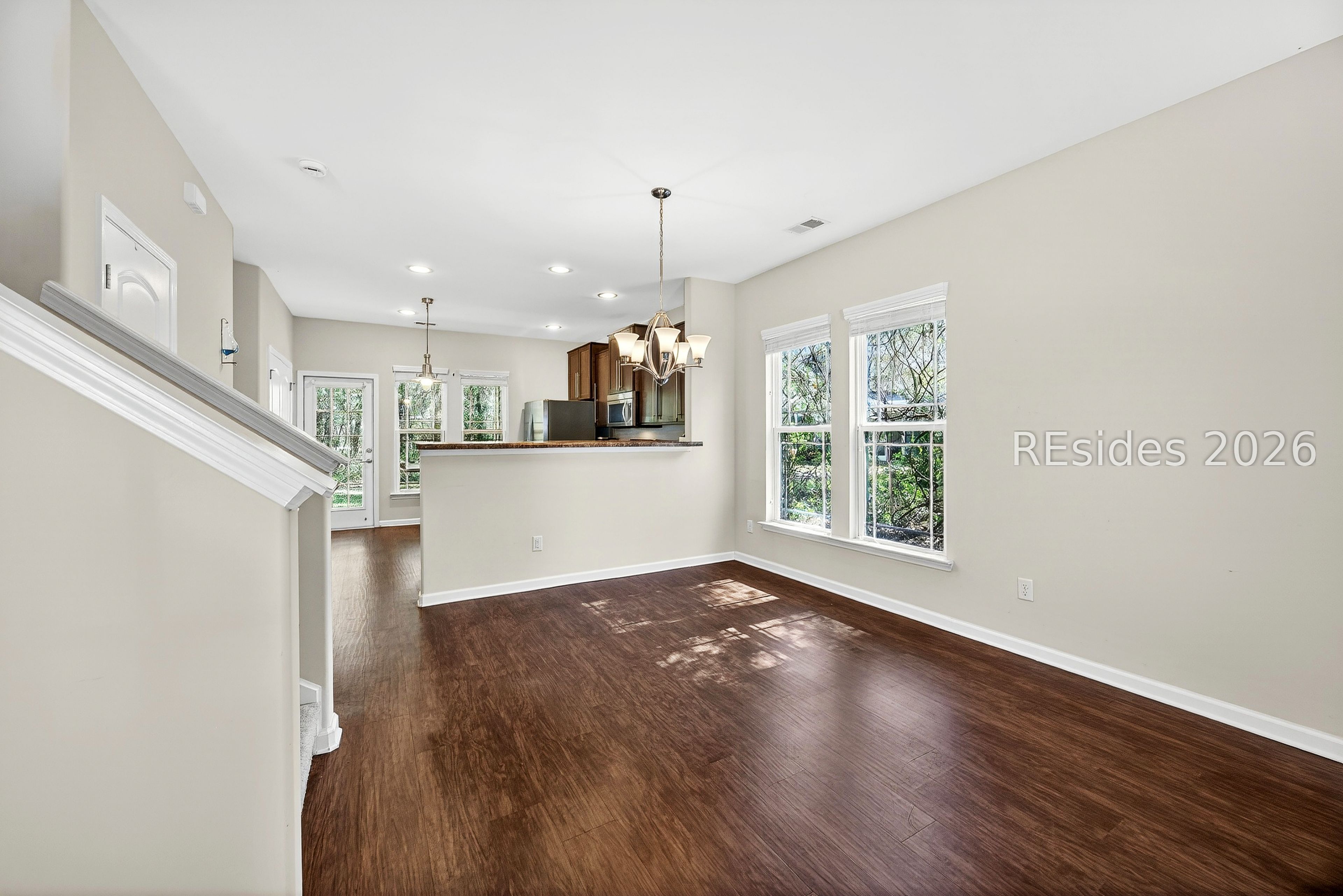 10 Moon Beam Court Bluffton, SC 29910 - Photo 14 of 49 din area