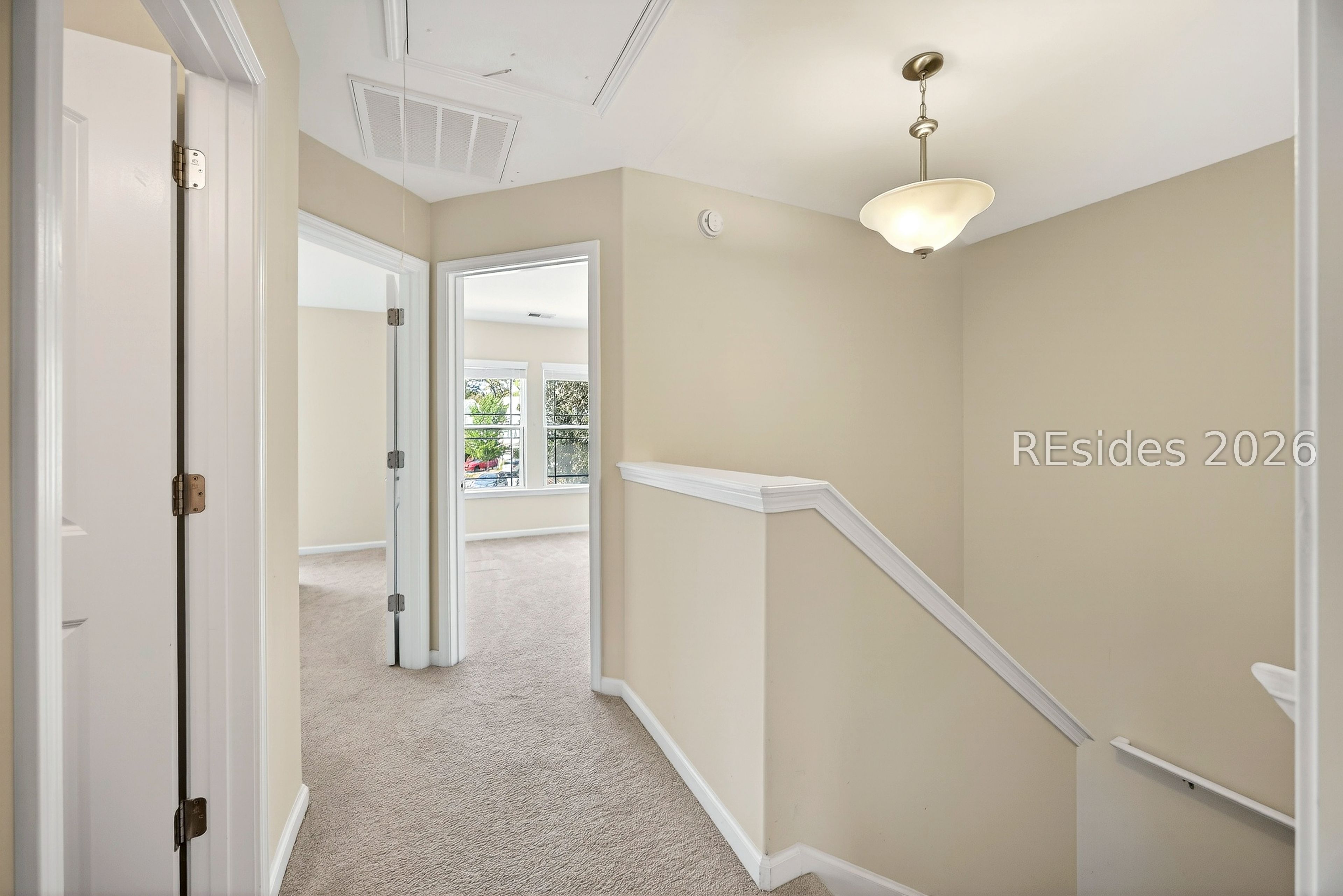 10 Moon Beam Court Bluffton, SC 29910 - Photo 29 of 49 up hall