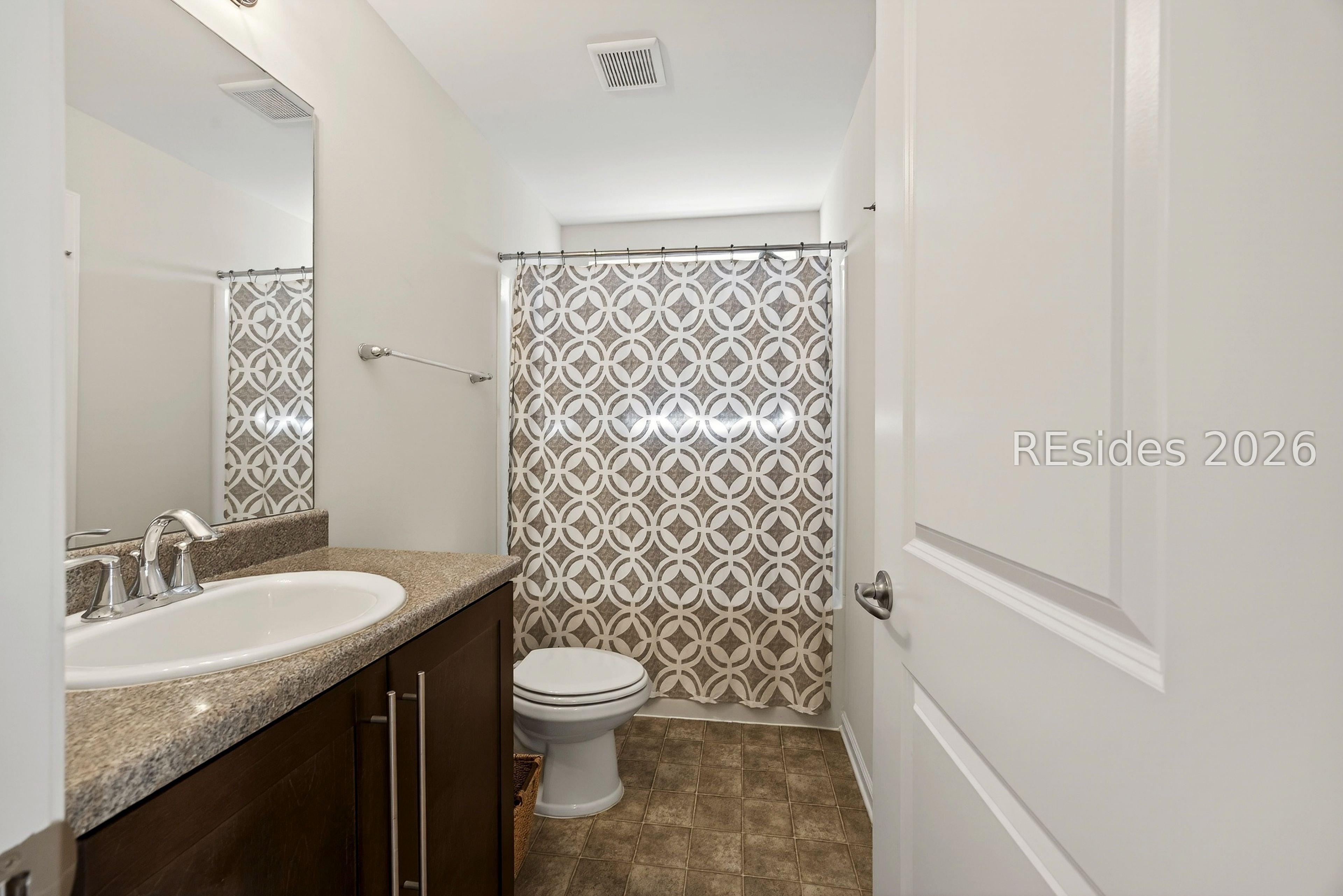 10 Moon Beam Court Bluffton, SC 29910 - Photo 37 of 49 hall bath 4