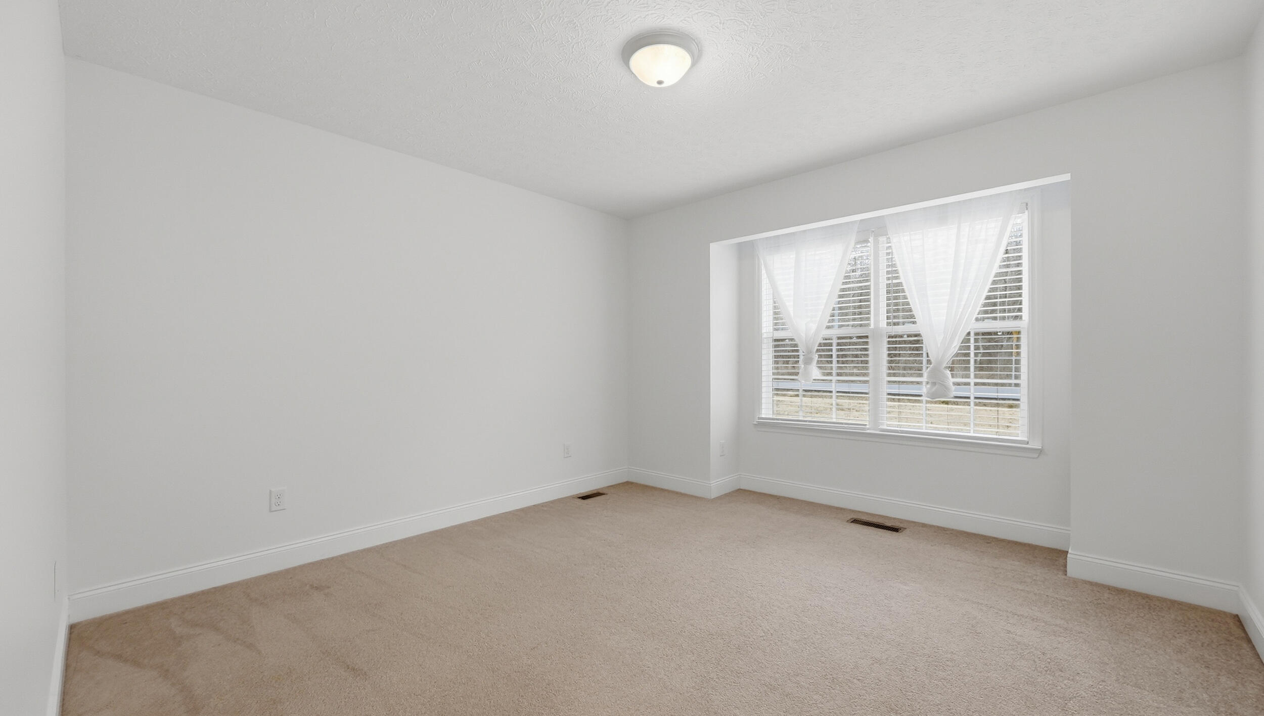 909 Indian Springs Road Ringgold, GA 30736 - Photo 16 of 24 909 indian springs rd-16