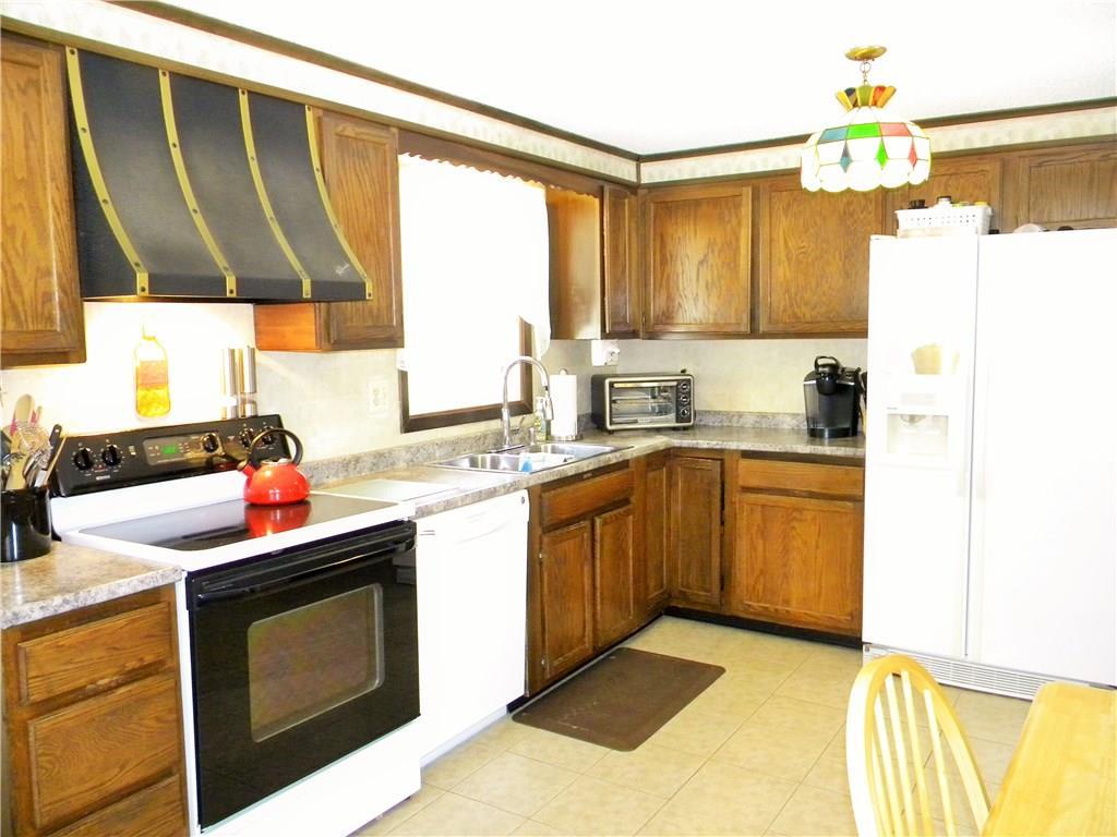 91 West Washington Road Washington, ME 04574 - Photo 4 of 30 Photo