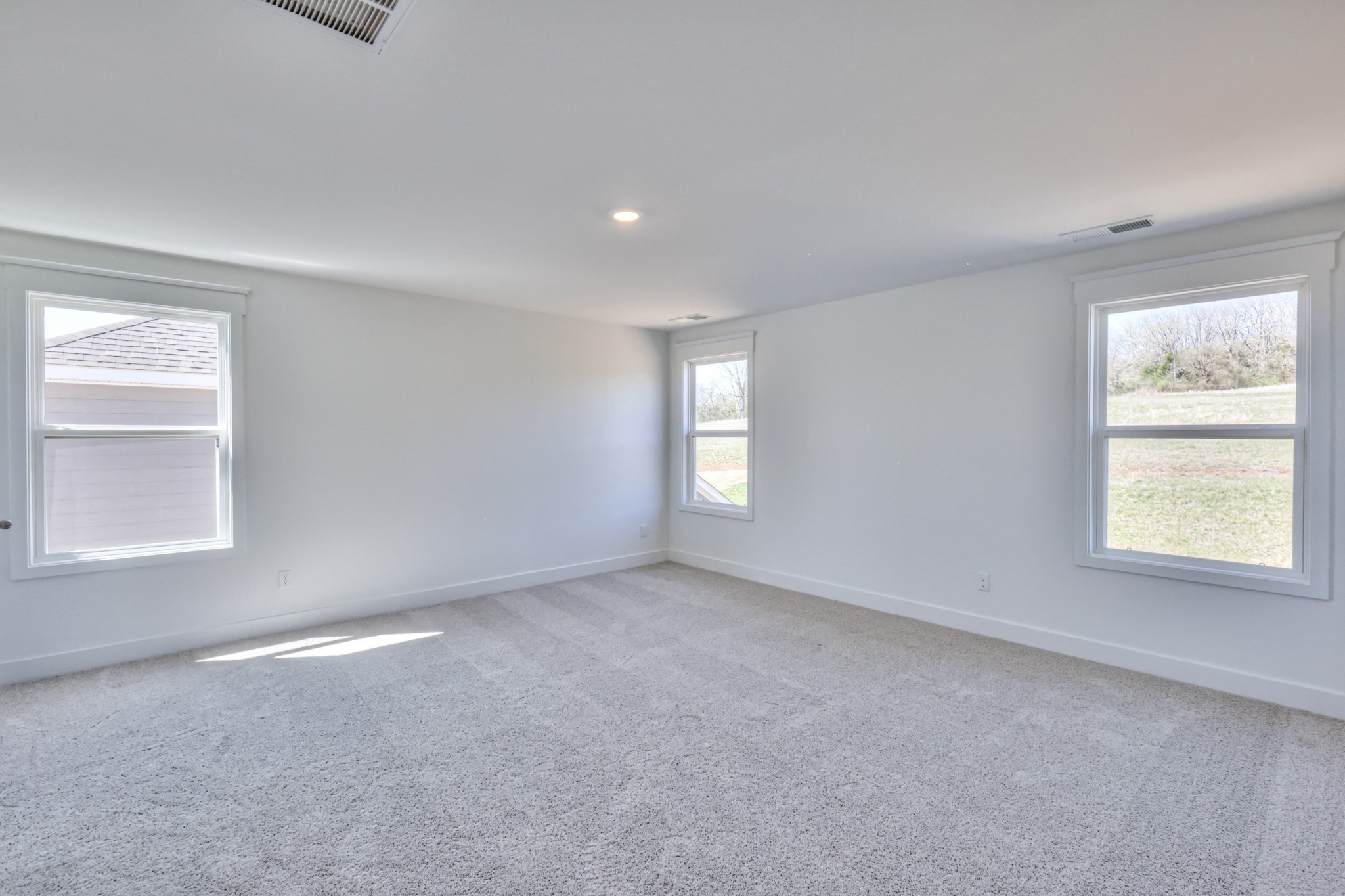 2584 Bluestem Road Columbia, TN 38401 - Photo 24 of 35 an empty room with windows