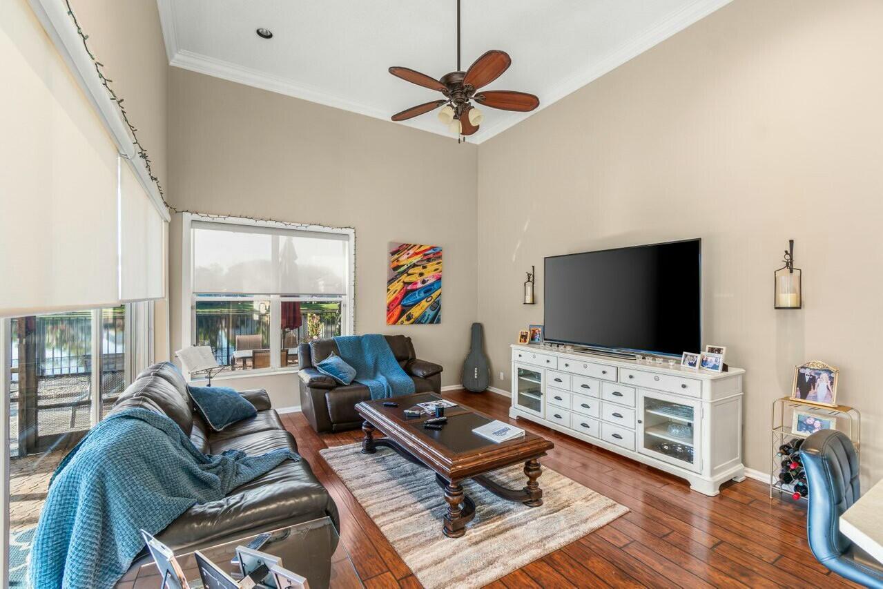 2476 Northwest 67th Street Boca Raton, FL 33496 - Photo 9 of 71 tempImageMf1lSx