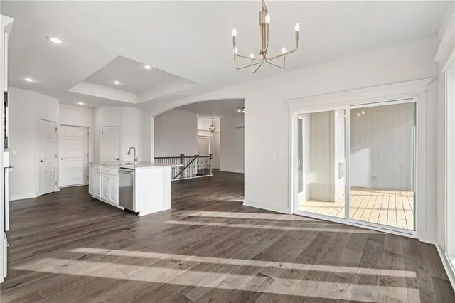 $606,740 | 7009 Northeast 102nd Court, Kansas City, MO 64156