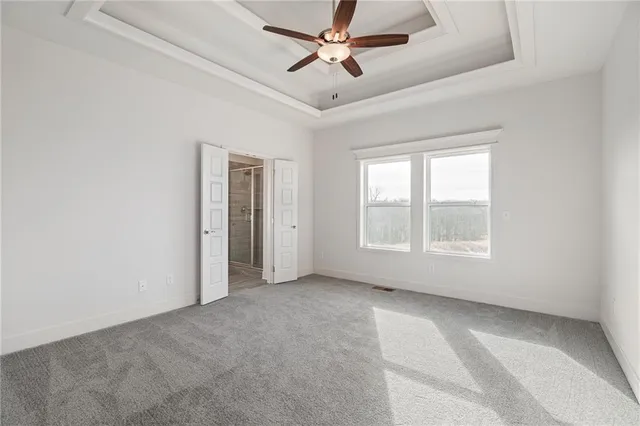 $606,740 | 7009 Northeast 102nd Court, Kansas City, MO 64156