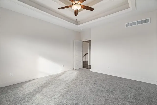 $606,740 | 7009 Northeast 102nd Court, Kansas City, MO 64156