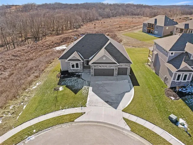 $606,740 | 7009 Northeast 102nd Court, Kansas City, MO 64156