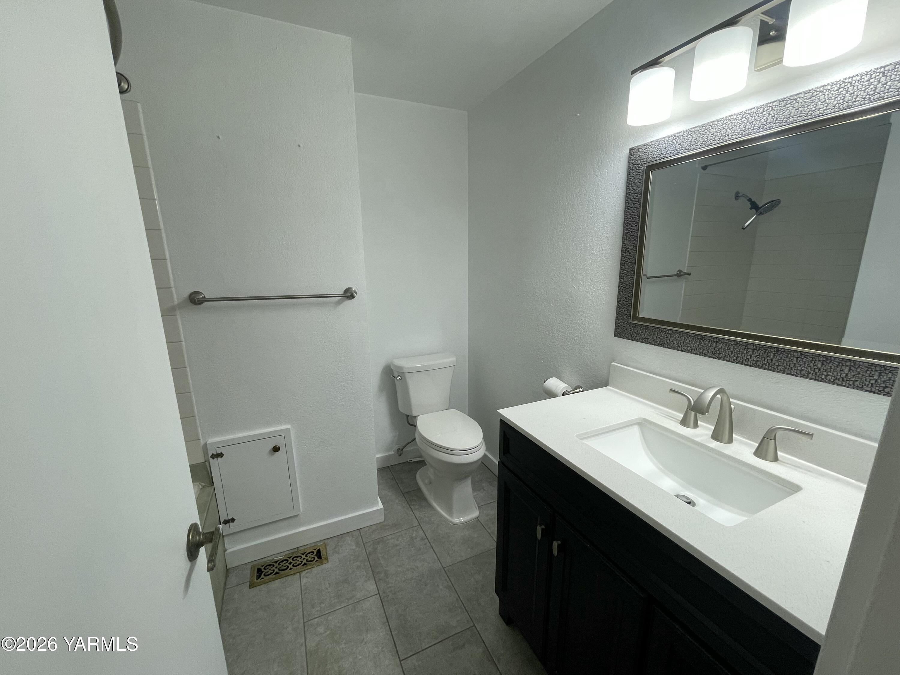 1602 Stein Road Yakima, WA 98908 - Photo 8 of 22 IMG_5169