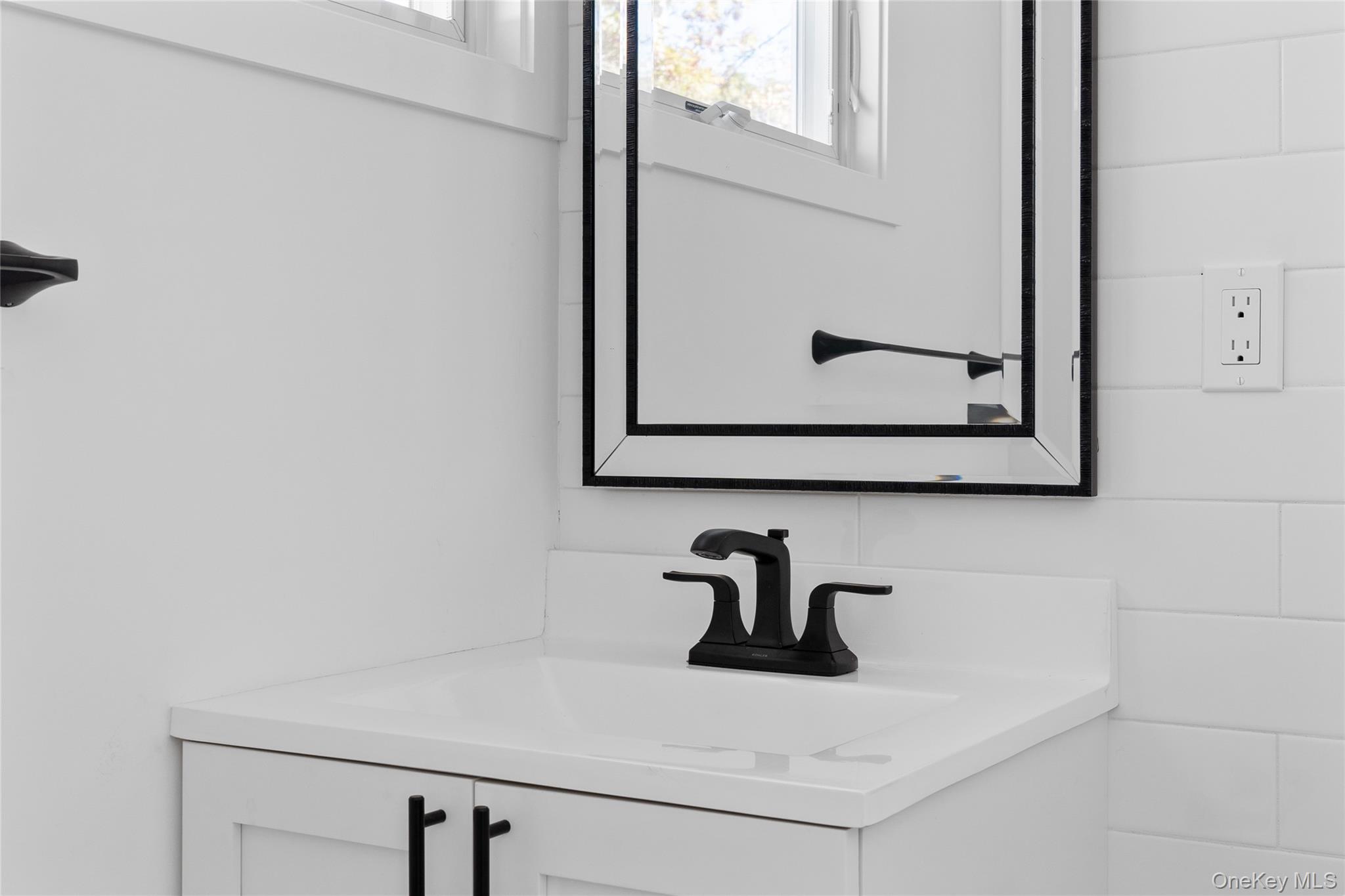 20 Mortimer Street Westhampton Beach, NY 11978 - Photo 10 of 11