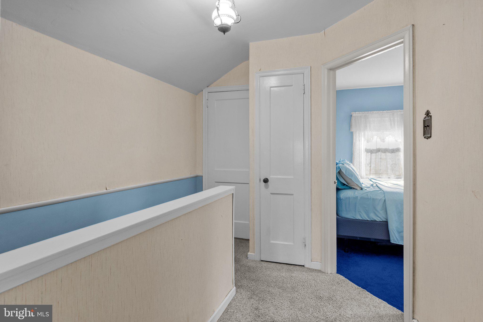 135 Woodlawn Road Warminster, PA 18974 - Photo 15 of 29 Upstairs Hallway