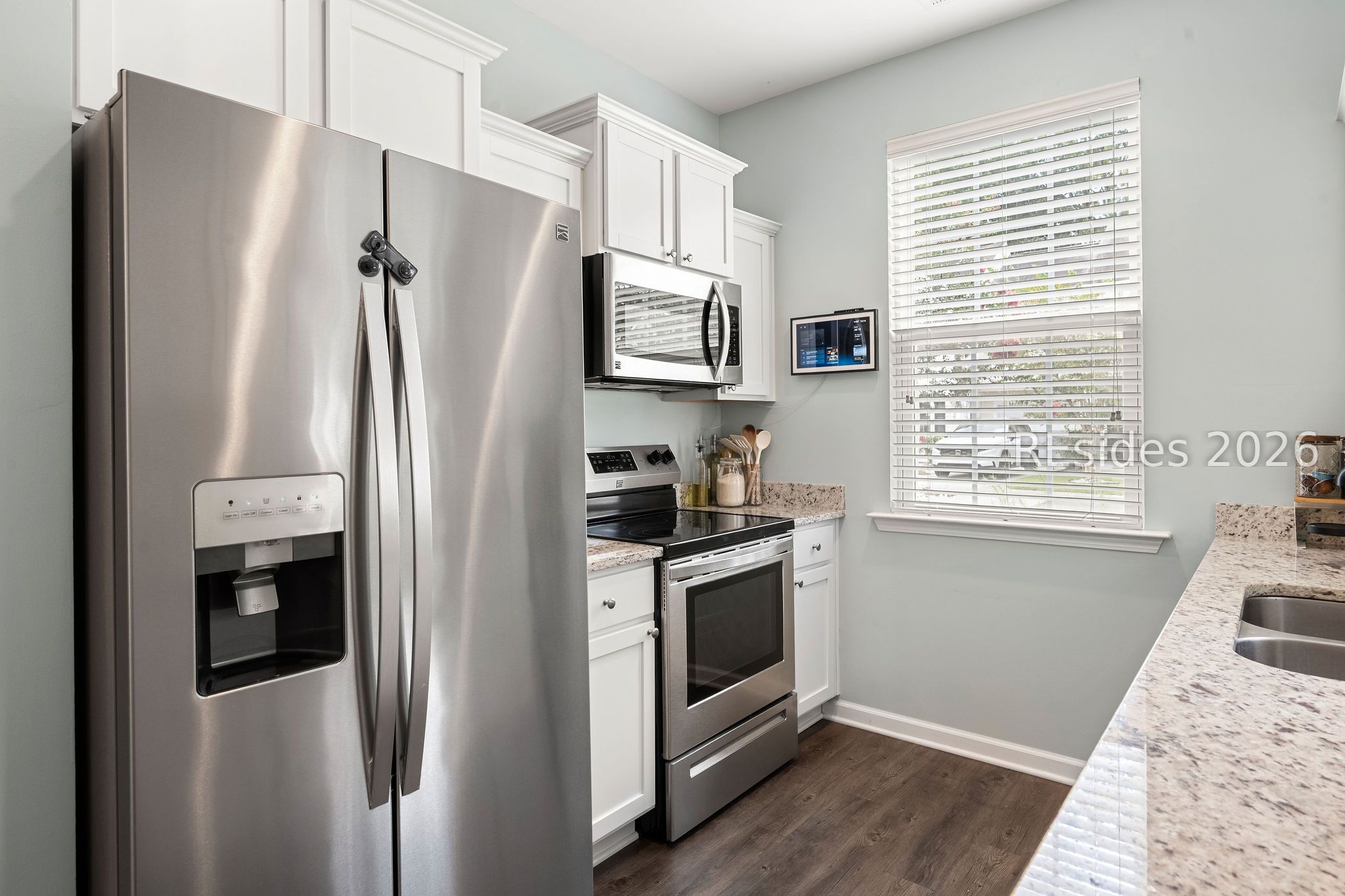 205 Plumgrass Way Bluffton, SC 29910 - Photo 3 of 43
