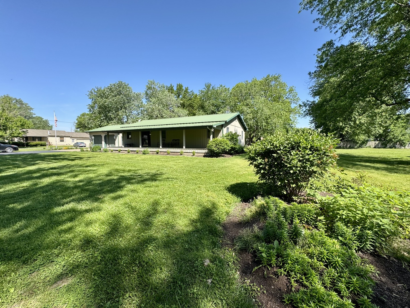 504 East Murray Street Sesser, IL 62884 - Photo 1 of 41