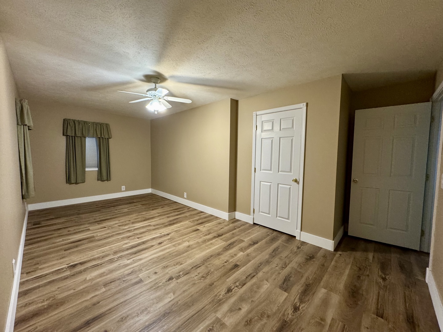 504 East Murray Street Sesser, IL 62884 - Photo 35 of 41