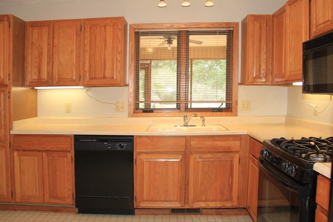 3409 Rohret Road Iowa City, IA 52246 - Photo 13 of 50 Gallery Image 13