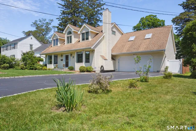 $950,000 | 20 Norman Road, Stamford, CT 06906