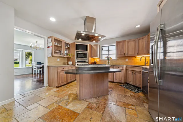 $950,000 | 20 Norman Road, Stamford, CT 06906