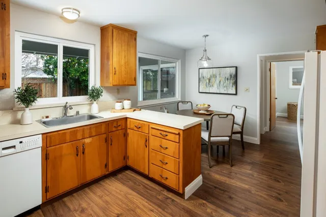 $3,898,000 | 1933 Golden Way, Mountain View, CA 94040