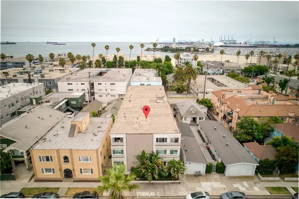 $549,000 | 1130 East 1st Street, Long Beach, CA 90802