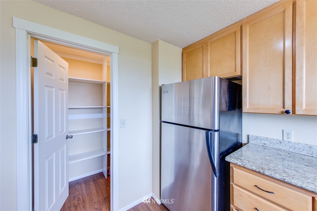 22759 Jefferson Point Road Northeast Kingston, WA 98346 - Photo 14 of 25 Gallery Image 14