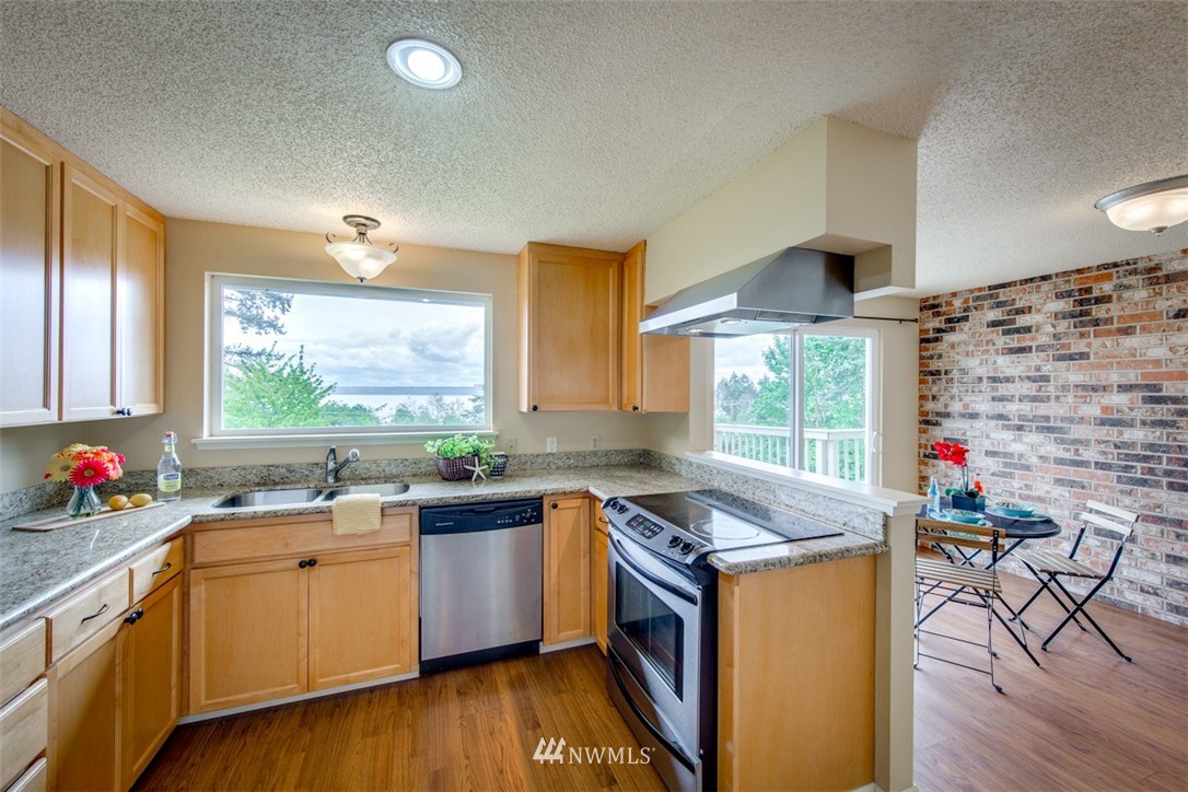 22759 Jefferson Point Road Northeast Kingston, WA 98346 - Photo 15 of 25 Gallery Image 15