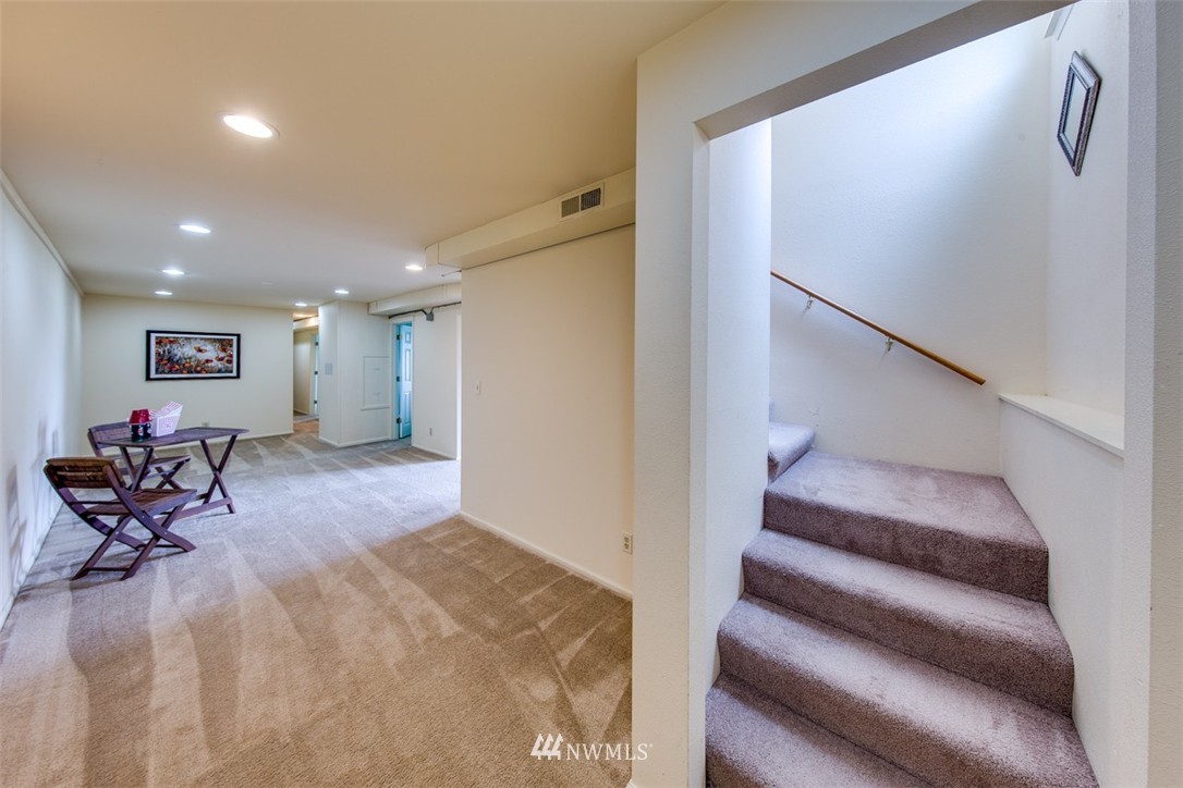 22759 Jefferson Point Road Northeast Kingston, WA 98346 - Photo 20 of 25 Gallery Image 20