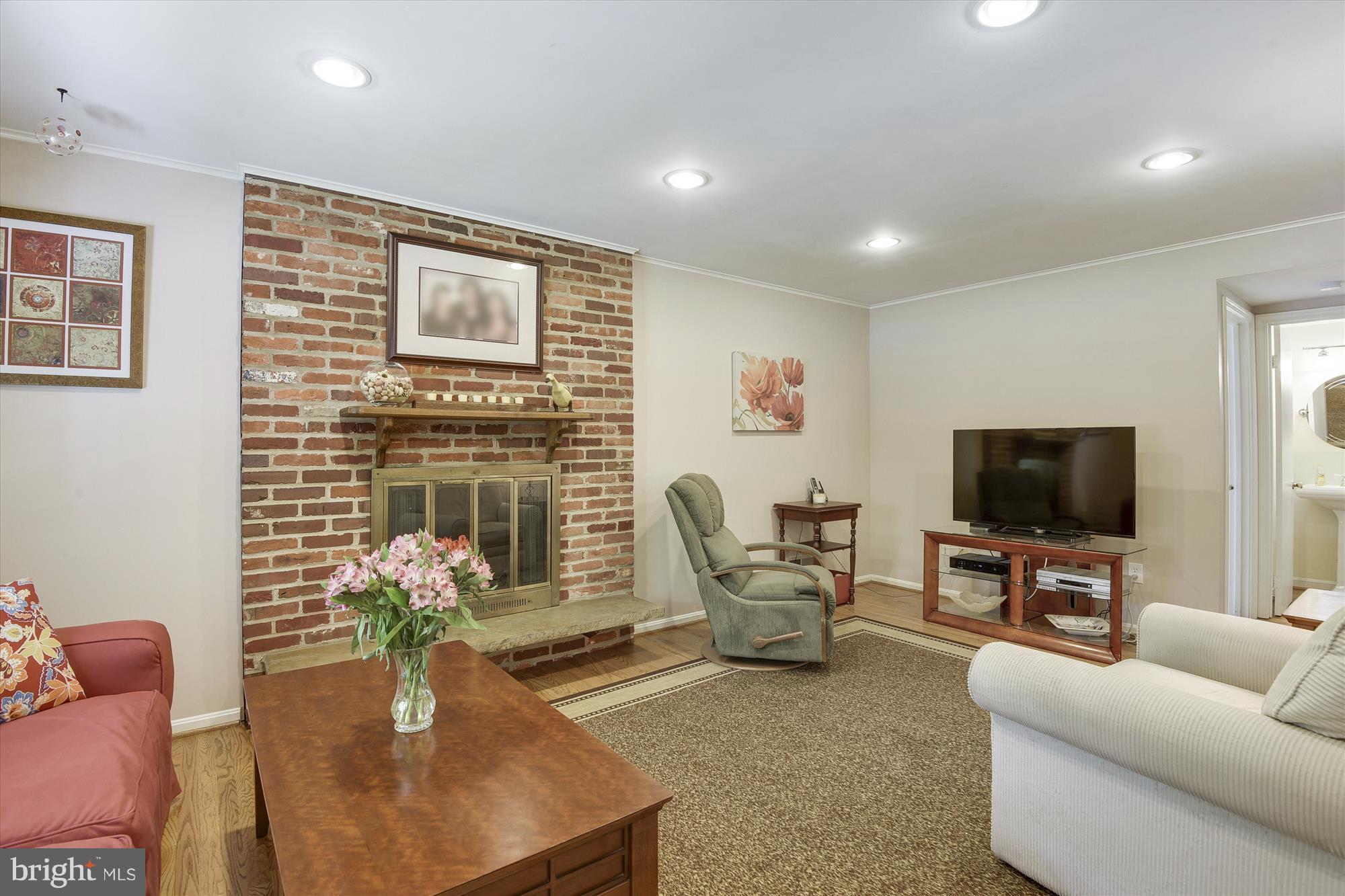11724 Kemp Mill Road Silver Spring, MD 20902 - Photo 12 of 30 Family Room