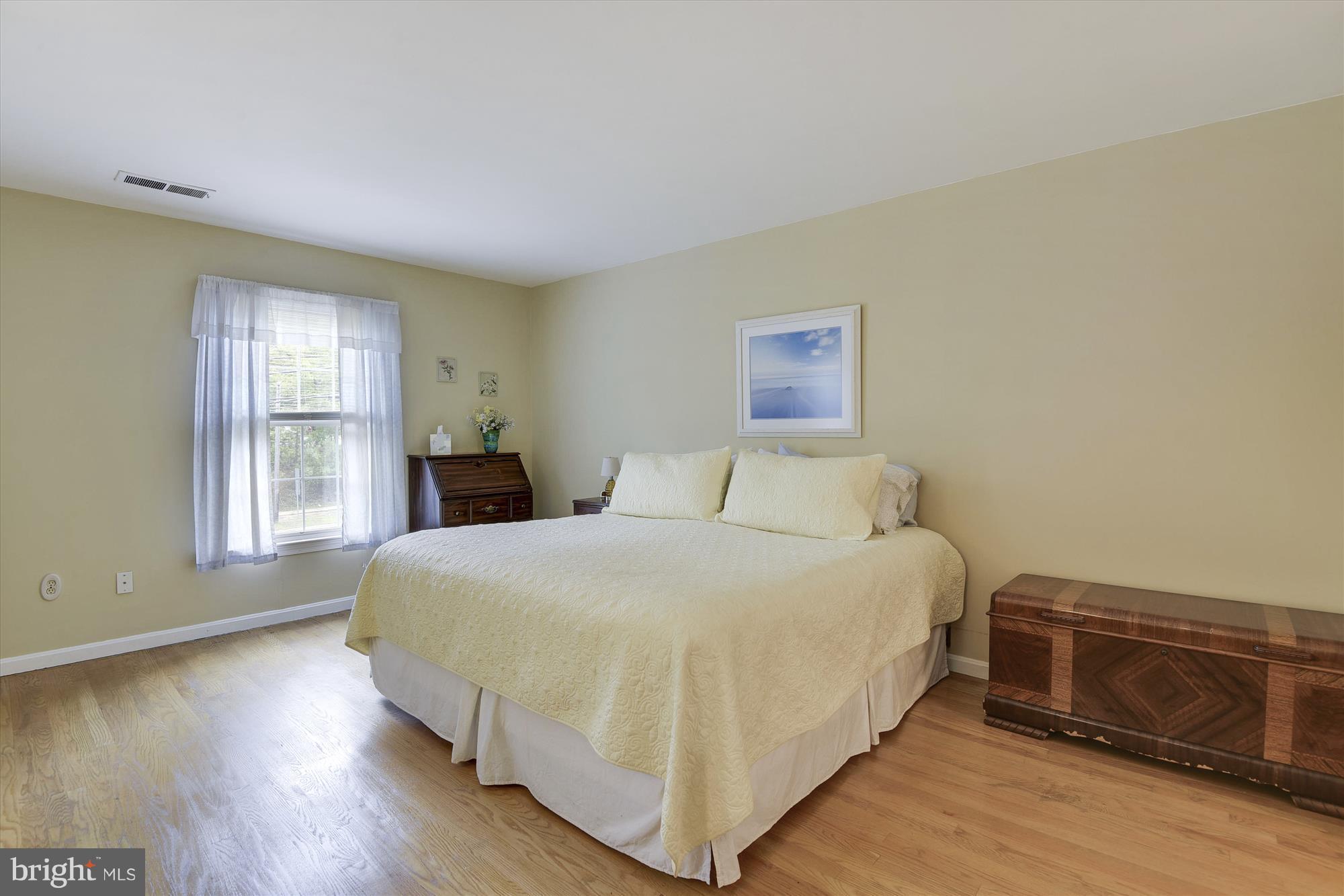 11724 Kemp Mill Road Silver Spring, MD 20902 - Photo 15 of 30 Bedroom (Master)