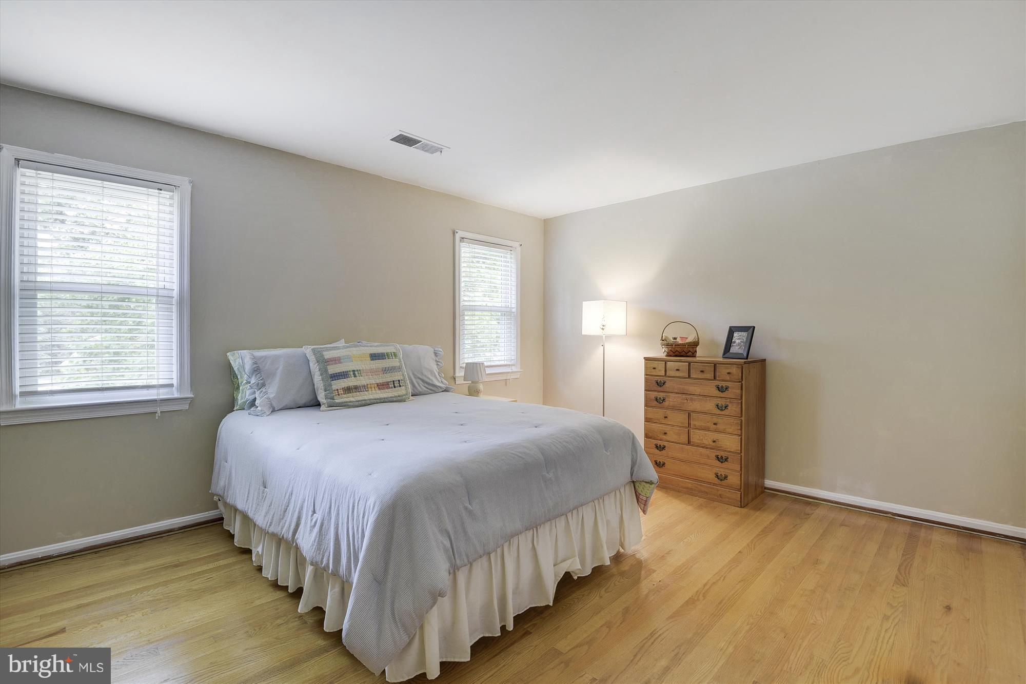 11724 Kemp Mill Road Silver Spring, MD 20902 - Photo 17 of 30 Bedroom 2