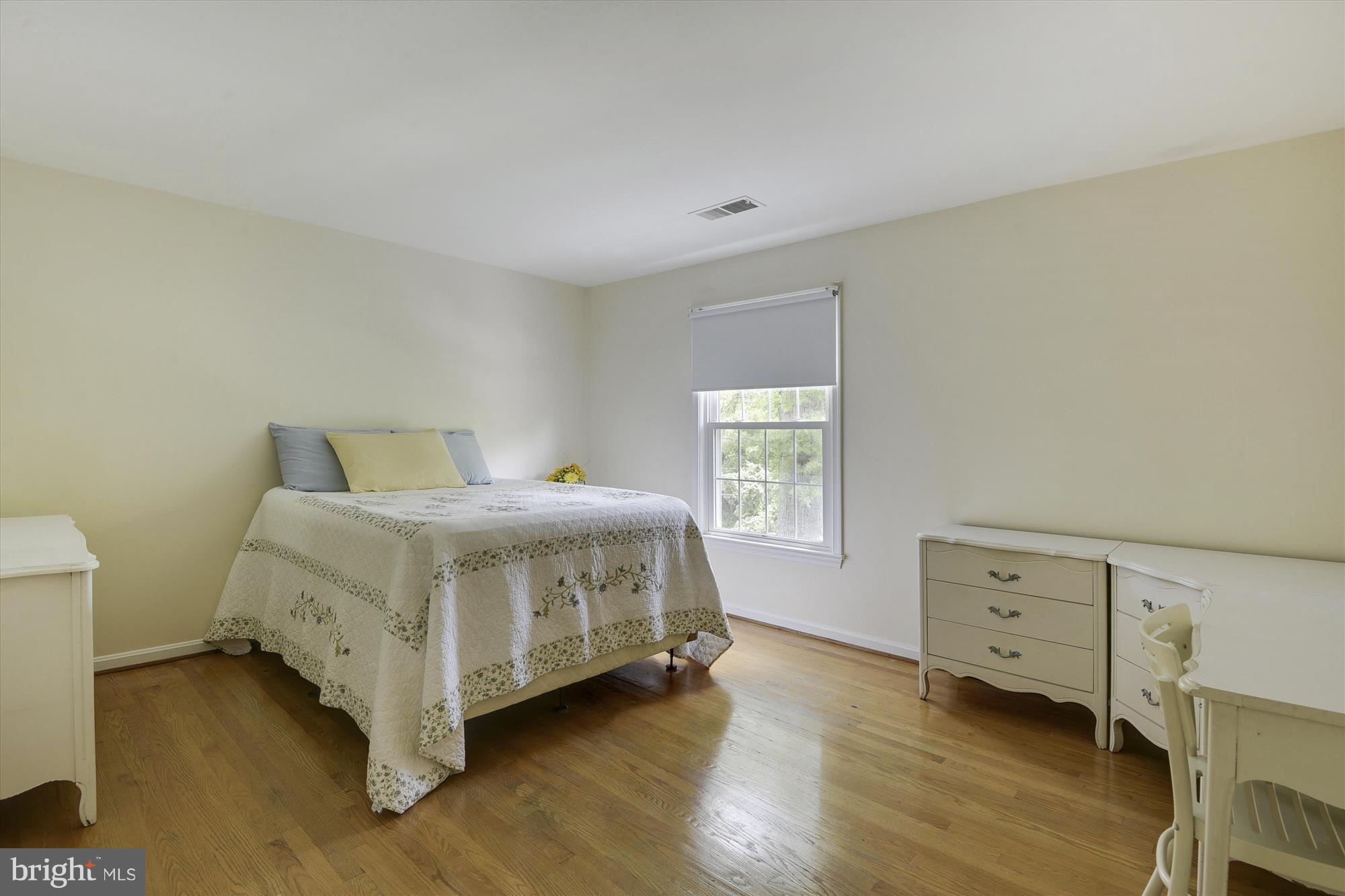 11724 Kemp Mill Road Silver Spring, MD 20902 - Photo 18 of 30 Bedroom 3