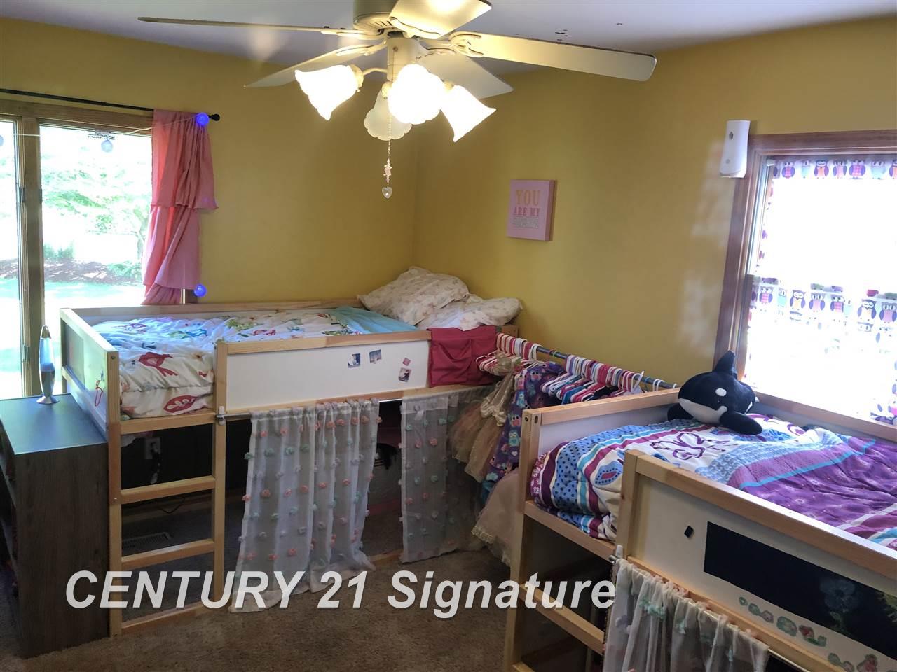 10231 West Stanley Road Flushing, MI 48433 - Photo 12 of 27