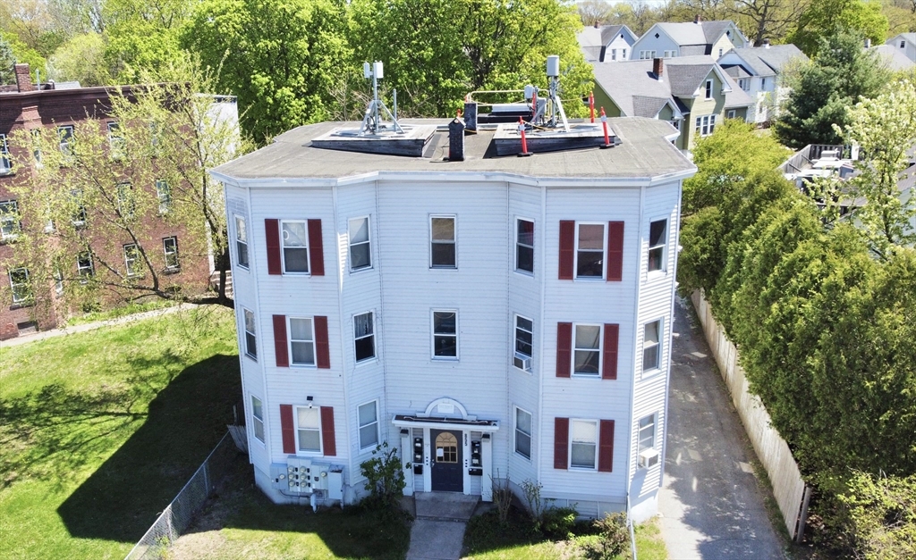 855 Liberty Street Springfield, MA 01104 - Photo 2 of 29 Gallery Image 2