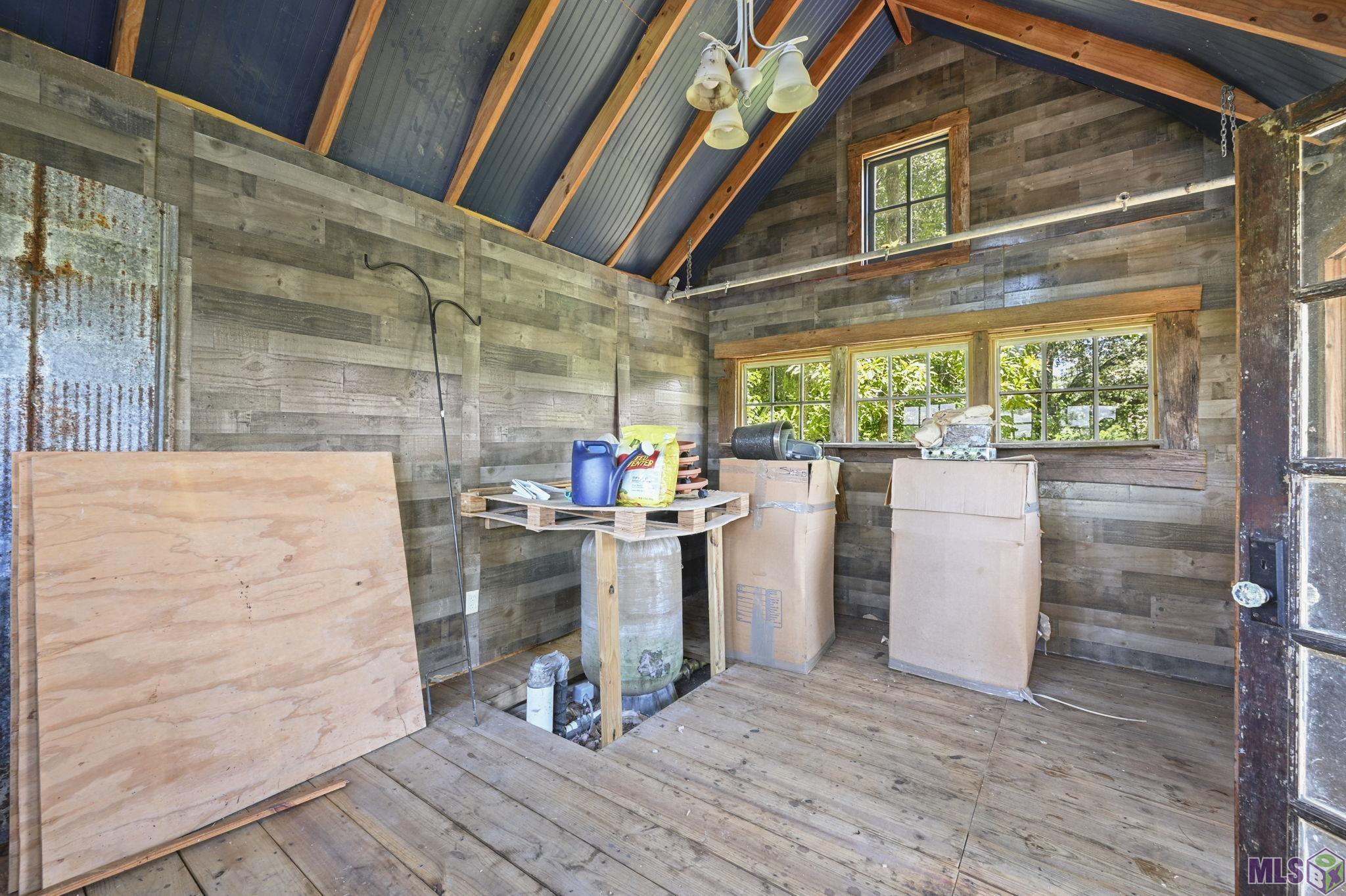 18003 Faller Road Tickfaw, LA 70466 - Photo 23 of 34 Greenhouse interior