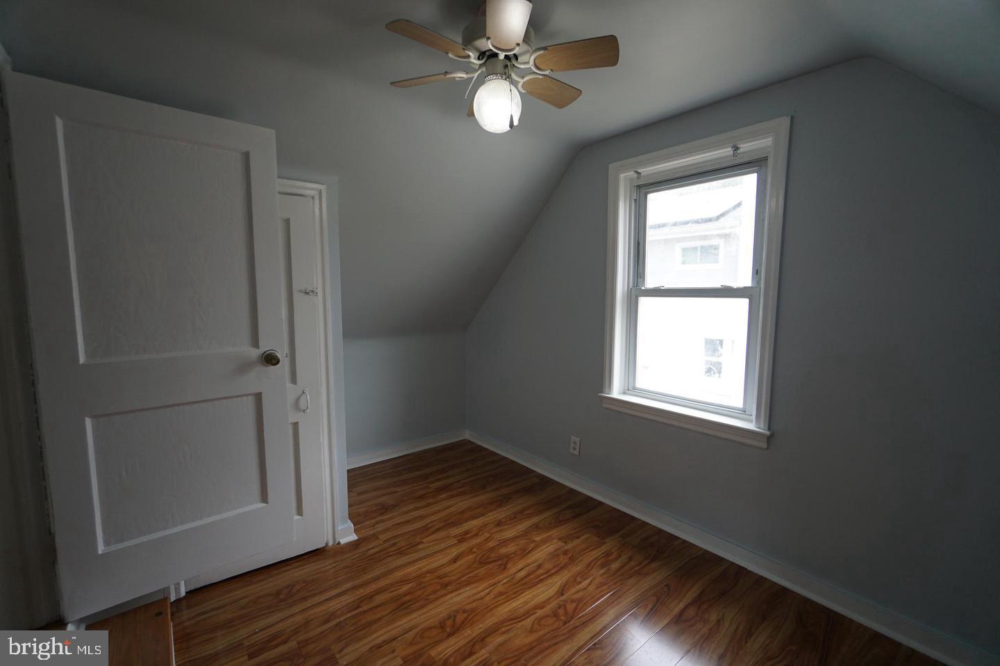 121 Walnut Avenue Croydon, PA 19021 - Photo 25 of 32 Bedroom 3