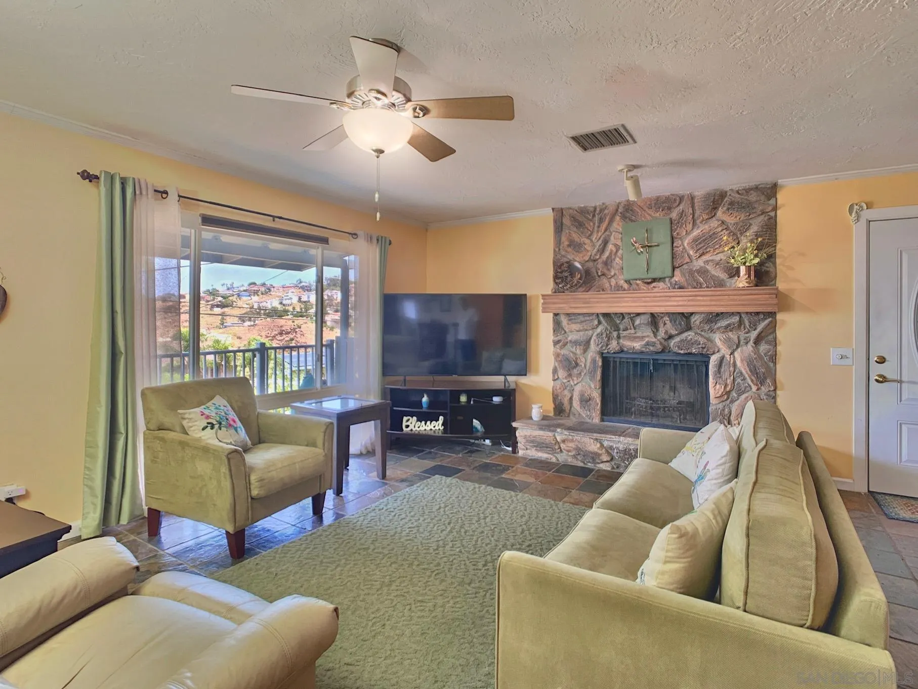 1211 San Bernardino Avenue Spring Valley, CA 91977 - Photo 16 of 40 Gallery Image 16