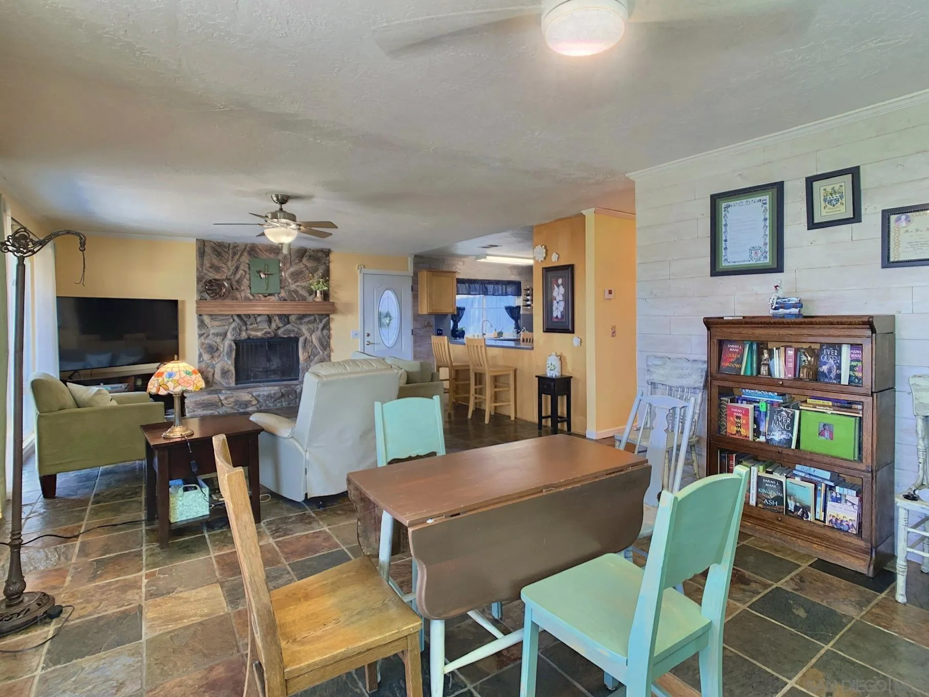 1211 San Bernardino Avenue Spring Valley, CA 91977 - Photo 18 of 40 Gallery Image 18