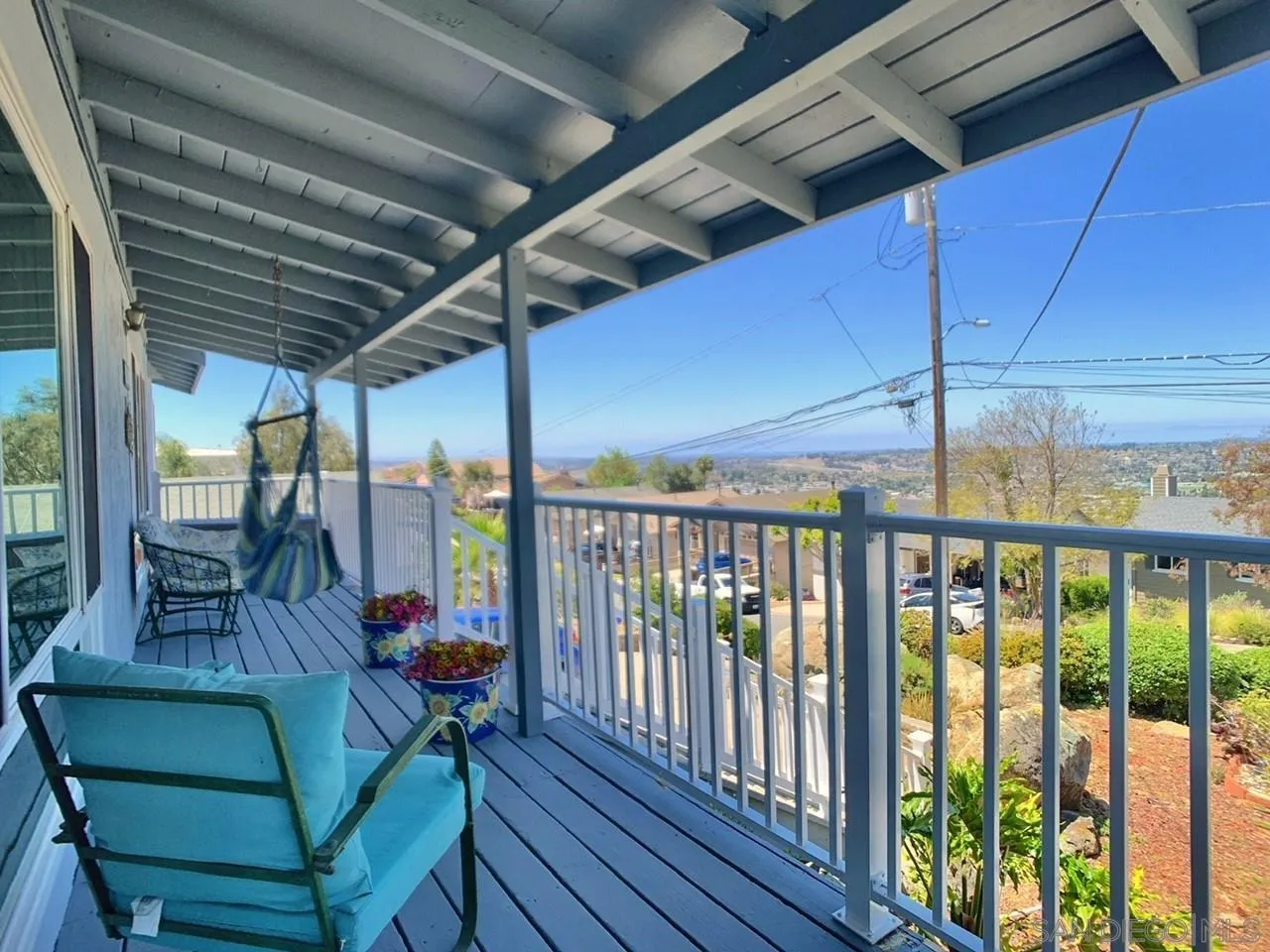 1211 San Bernardino Avenue Spring Valley, CA 91977 - Photo 7 of 40 Gallery Image 7