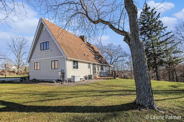 $469,900 | 6867 Centerline Road, Saranac, MI 48881