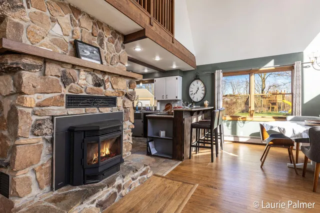 $469,900 | 6867 Centerline Road, Saranac, MI 48881