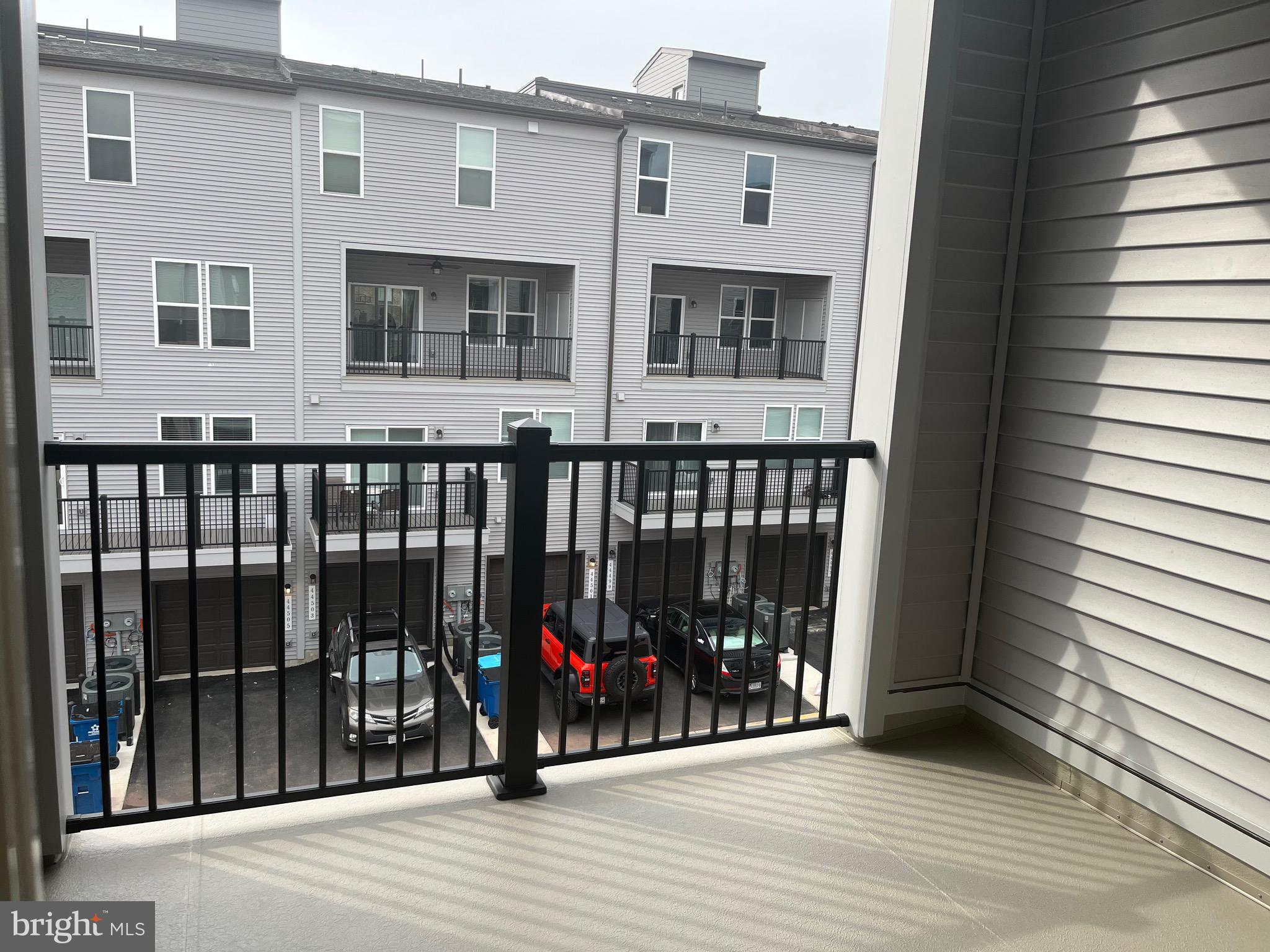 44502 Wolfhound Square Ashburn, VA 20147 - Photo 12 of 100