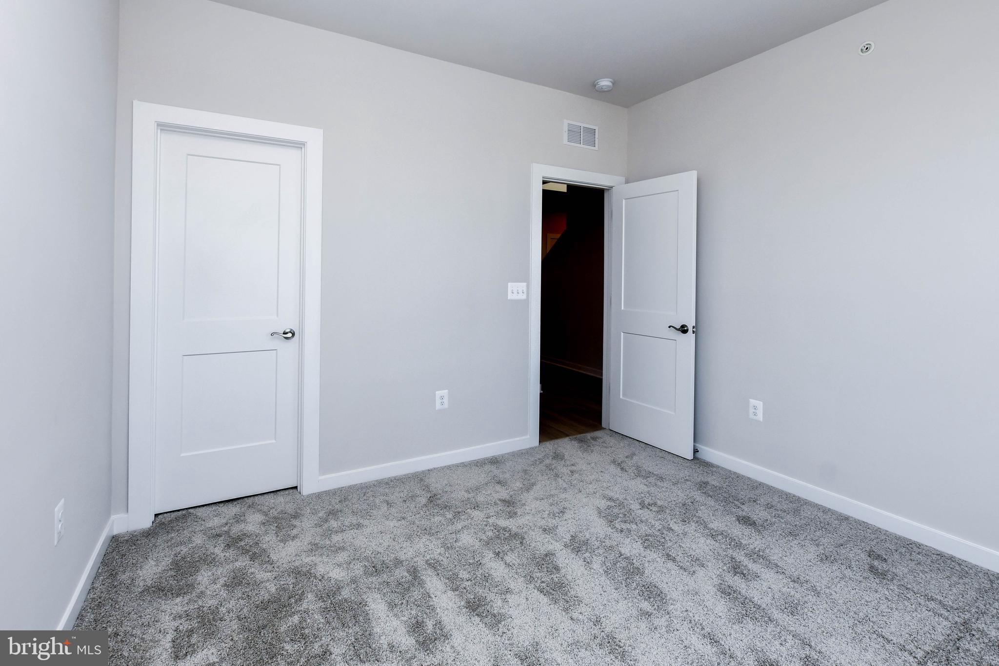 44502 Wolfhound Square Ashburn, VA 20147 - Photo 17 of 100