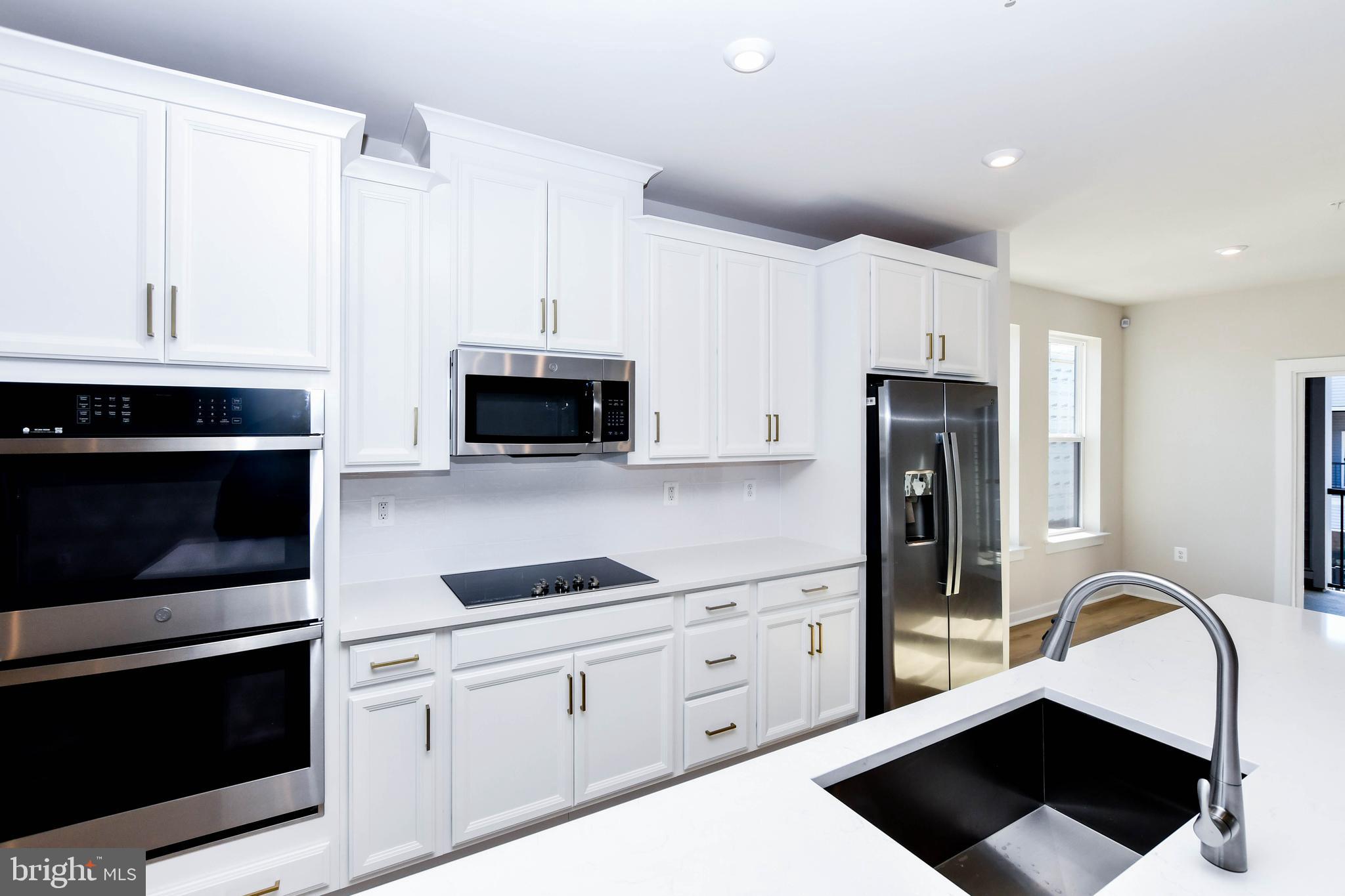 44502 Wolfhound Square Ashburn, VA 20147 - Photo 23 of 100