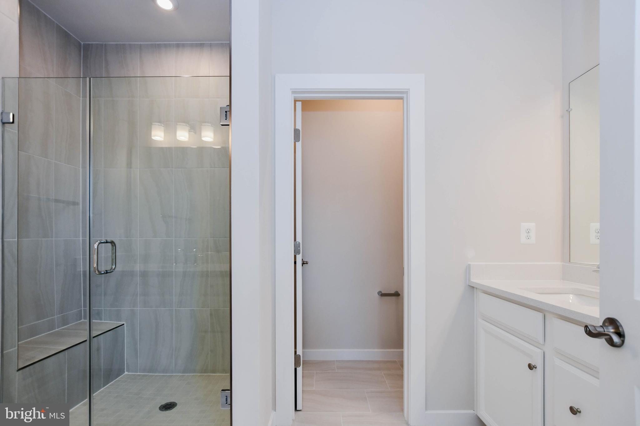 44502 Wolfhound Square Ashburn, VA 20147 - Photo 39 of 100