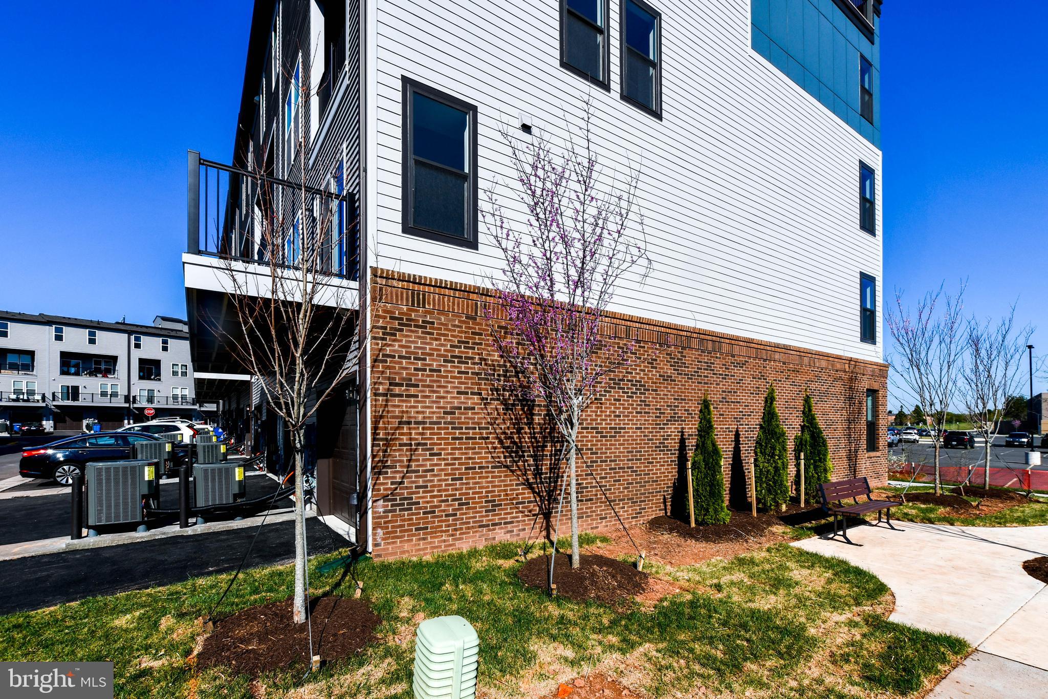 44502 Wolfhound Square Ashburn, VA 20147 - Photo 4 of 100