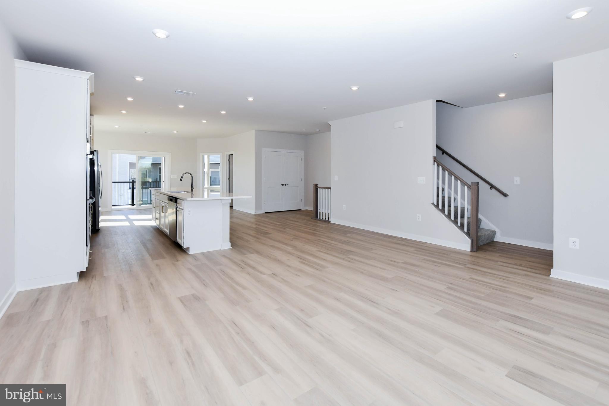 44502 Wolfhound Square Ashburn, VA 20147 - Photo 67 of 100 a view of kitchen with furniture and wooden floor