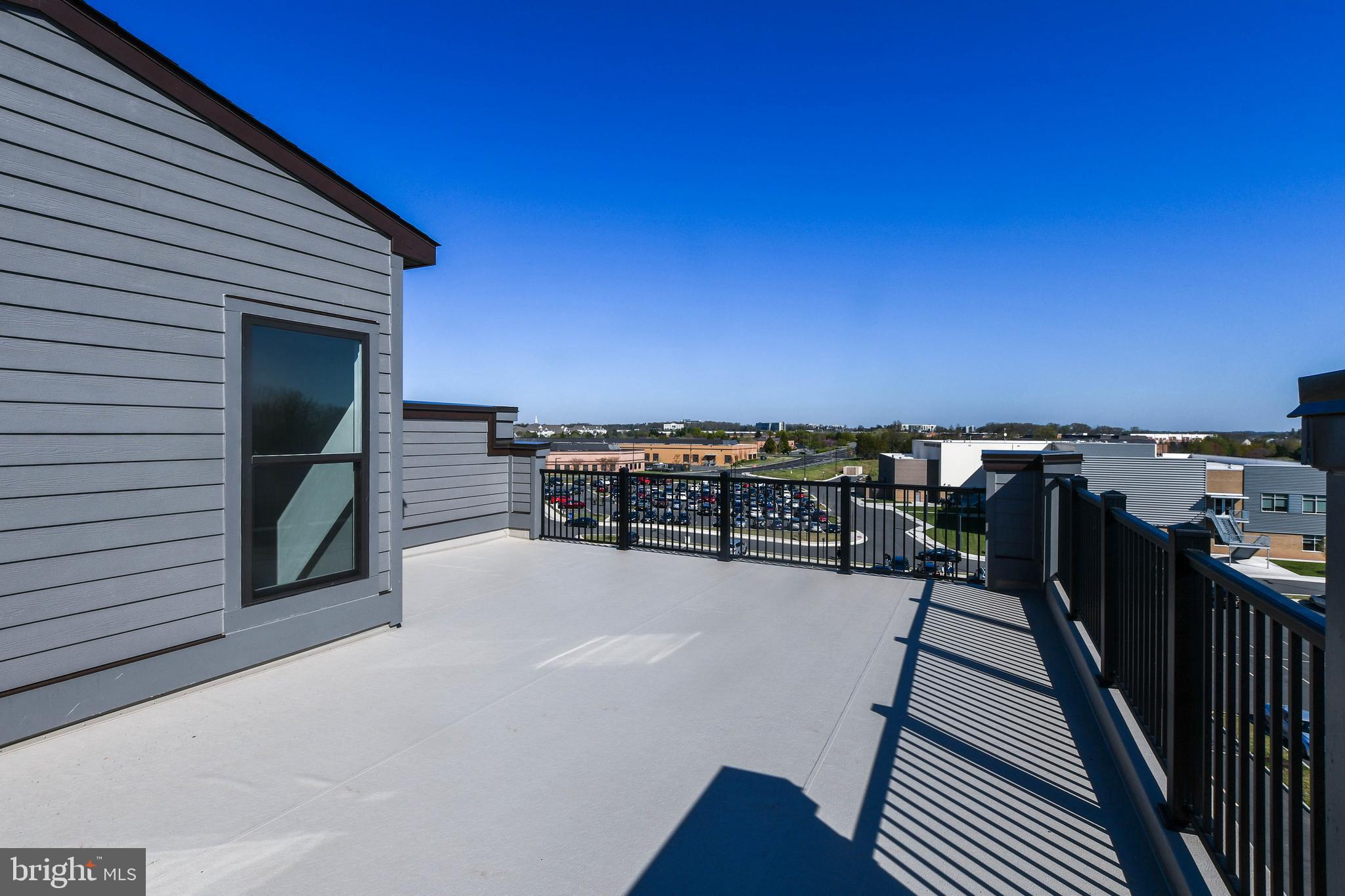 44502 Wolfhound Square Ashburn, VA 20147 - Photo 9 of 100