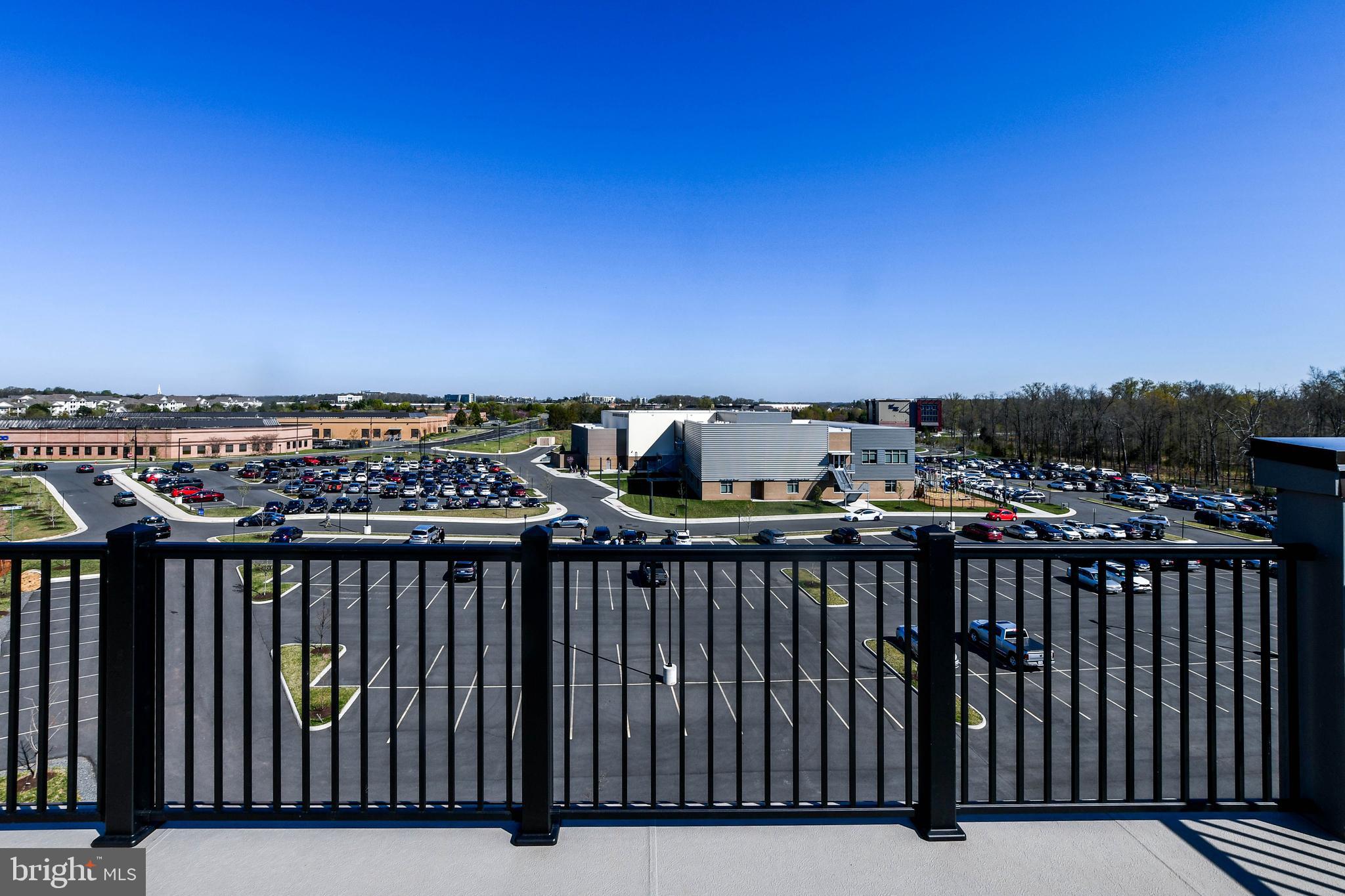 44502 Wolfhound Square Ashburn, VA 20147 - Photo 10 of 100