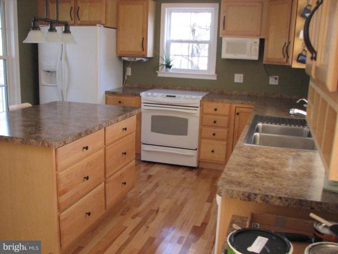 11522 Wrangler Road Lusby, MD 20657 - Photo 4 of 17 Kitchen