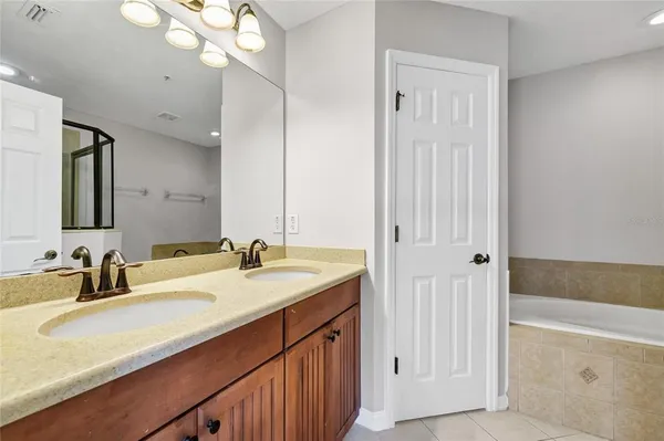 $355,000 | 4848 Fiorazante Avenue, Orlando, FL 32839