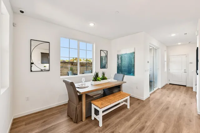 $599,990 | 8647 Starburst Way, Sacramento, CA 95823